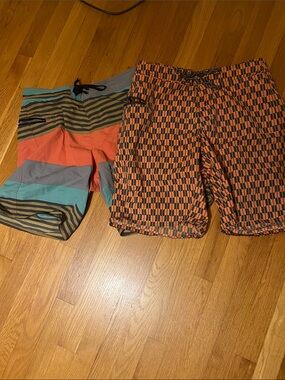 2x men’s 32 Patagonia Striped Nylon Swim Trunks Board Shorts and orange pattern